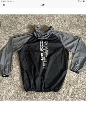 Men’s Black and Gray Performance Hotsuit